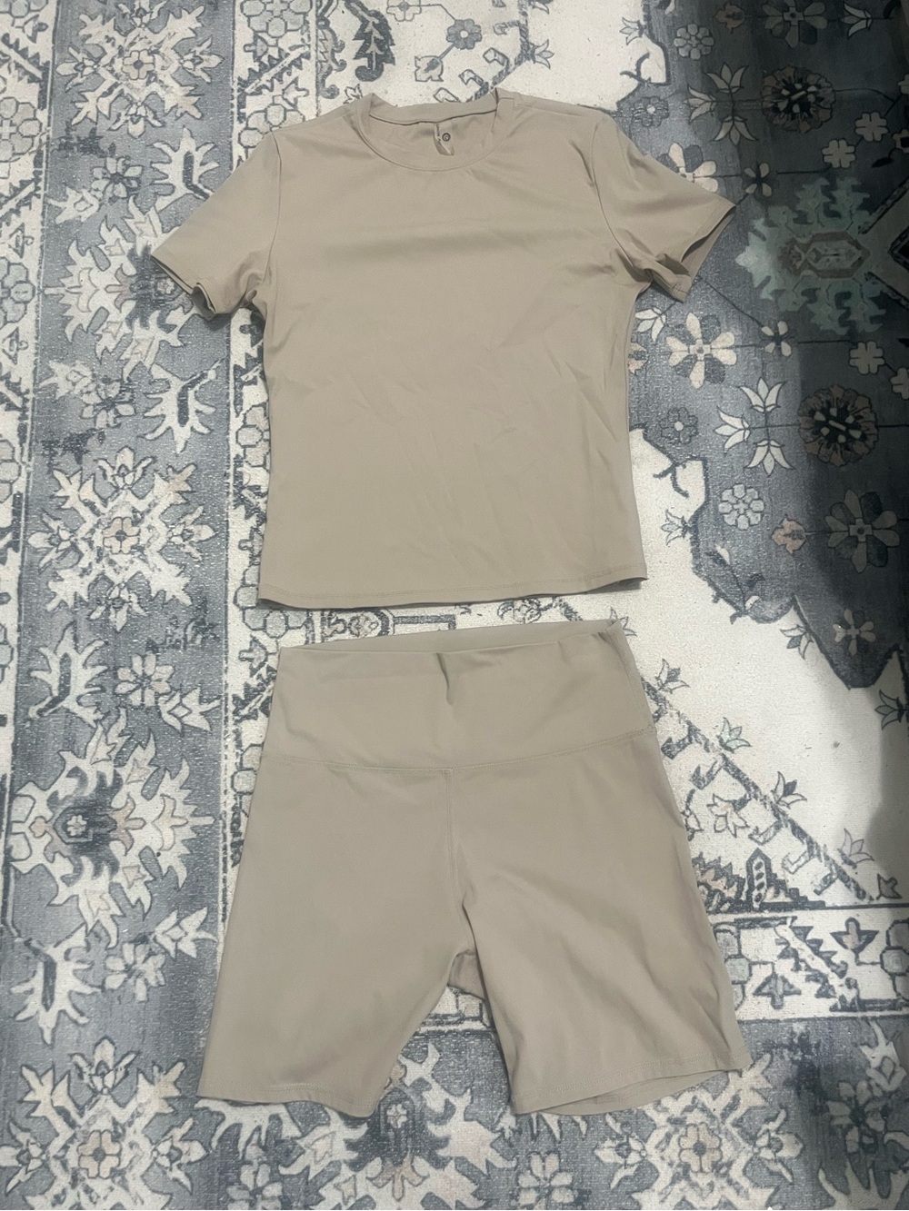 Uncia Beige Active Tee & Biker Short Set